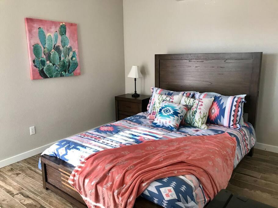 Private View On The Lake Side Of 95! Sleeps 16 Lake Havasu City Ngoại thất bức ảnh